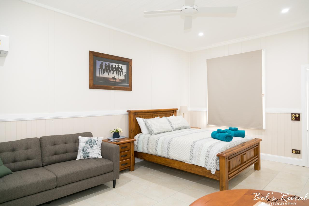 The Convent Boutique Accommodation Hay Bagian luar foto